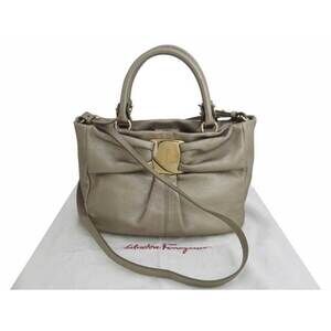 Salvatore Ferragamo Vara bag gold Beige Tan hardware Leather handbag shoulder